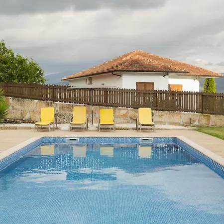 A Casa Do Pomar Сasa de vacaciones Celorico De Basto