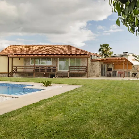 A Casa Do Pomar * Celorico De Basto