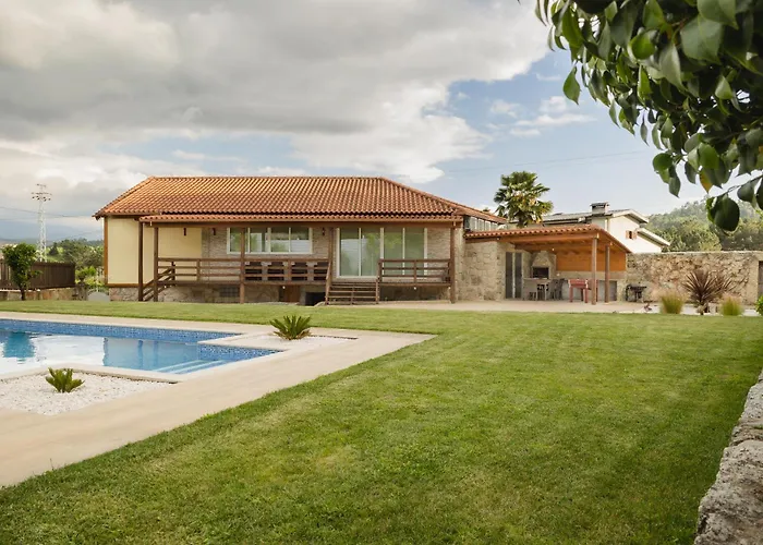 A Casa Do Pomar * Celorico De Basto